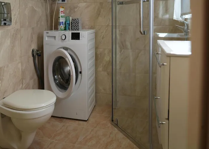 In With Parking Space 度假居